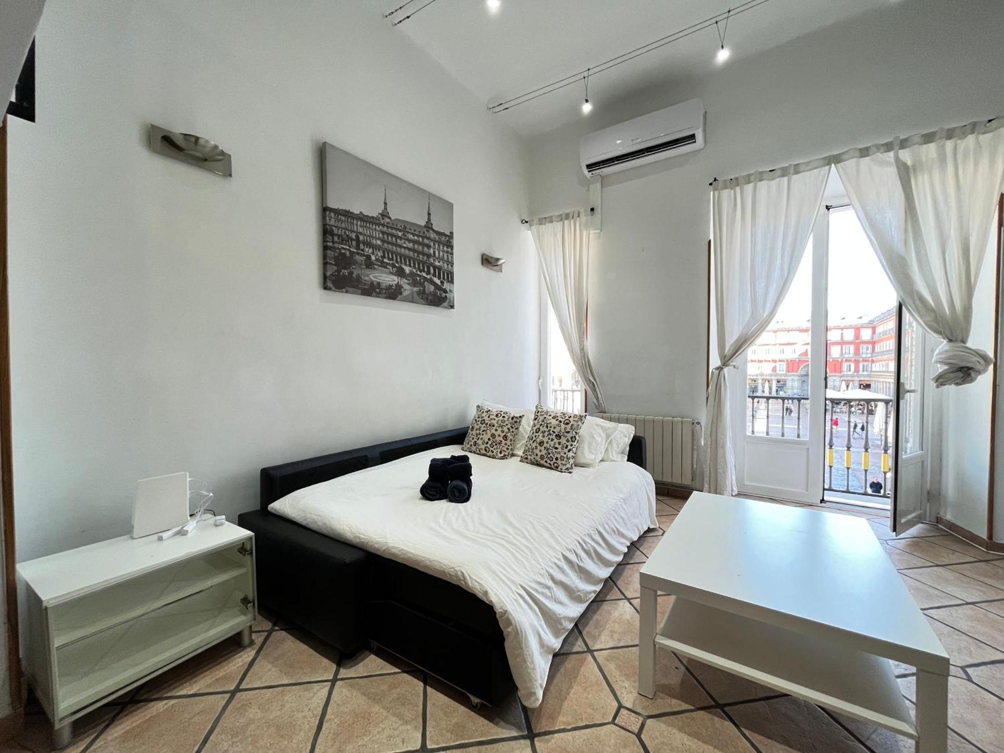 Loft Plaza Mayor 2 Temporal Madrid Extérieur photo